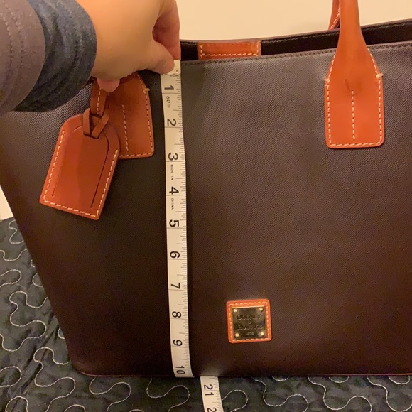 Dooney & Bourke leather tote - Picture 9 of 11